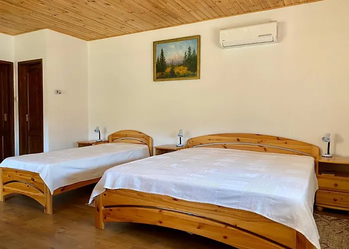 Jeti Vendeghaz Gasthuis Mátraballa